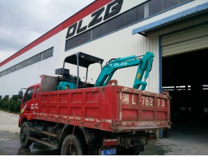 小發(fā)一臺小型挖機